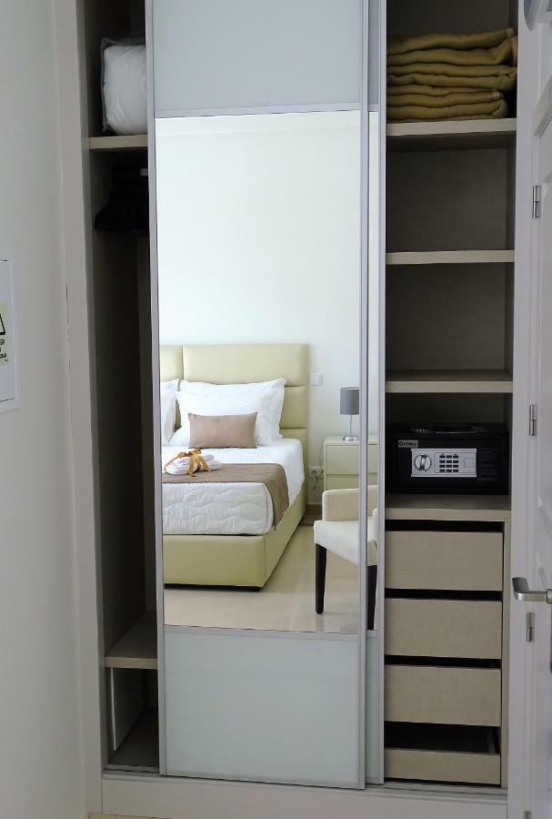 Bowen, Luxury Suites Lagos Eksteriør billede
